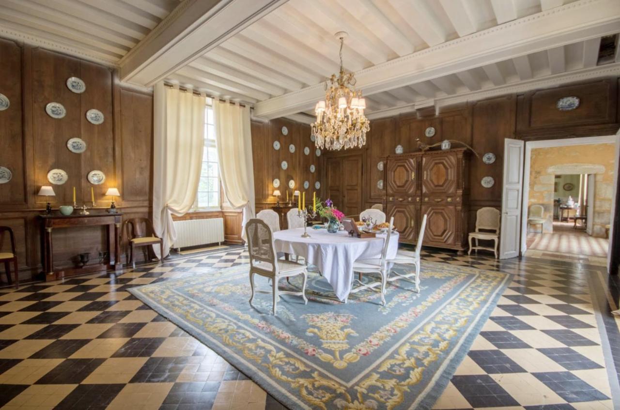 Chateau De Cadouzan Saint-Dolay Экстерьер фото