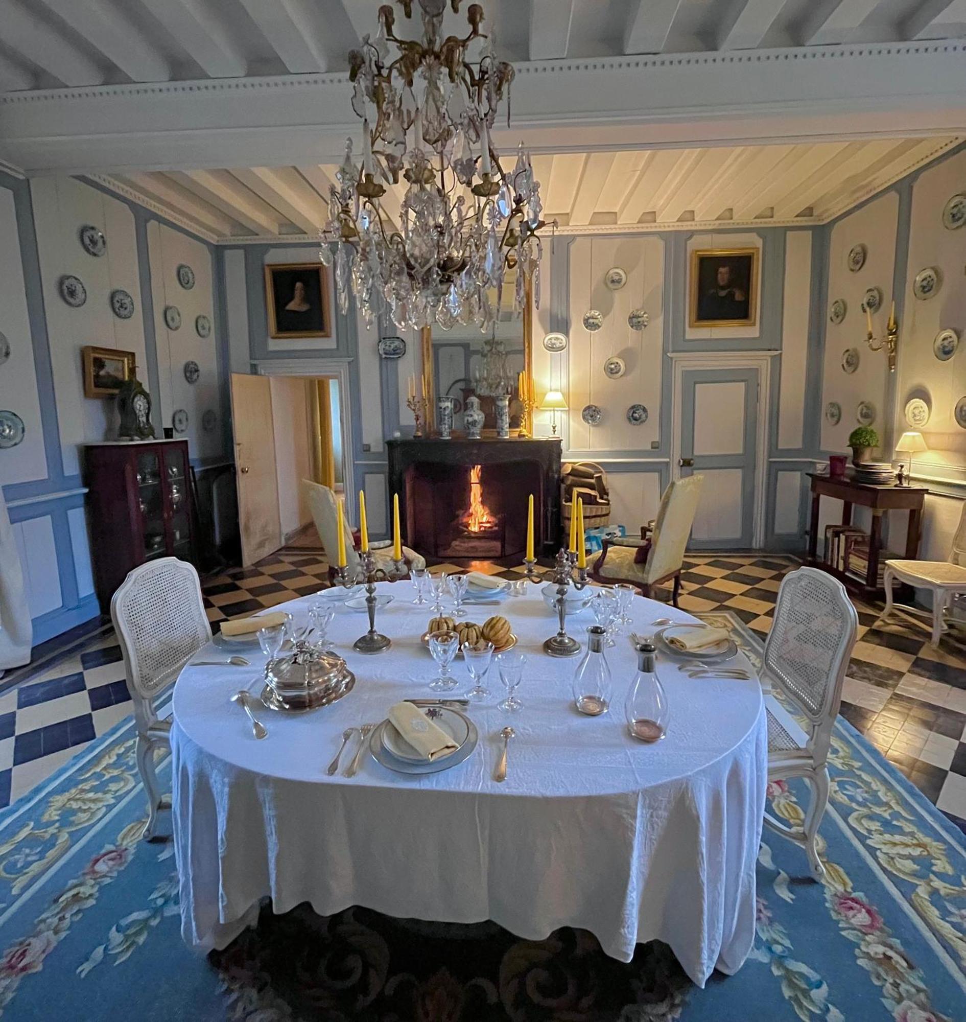 Chateau De Cadouzan Saint-Dolay Экстерьер фото